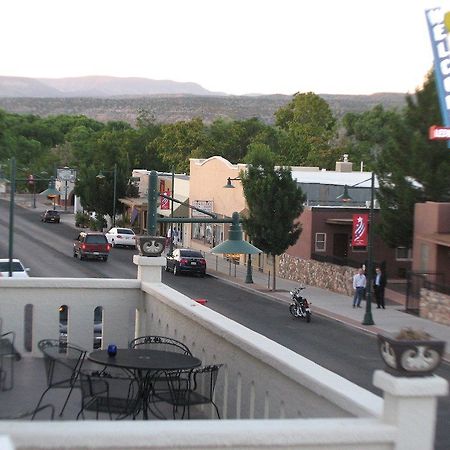 Cottonwood Hotel Exterior foto