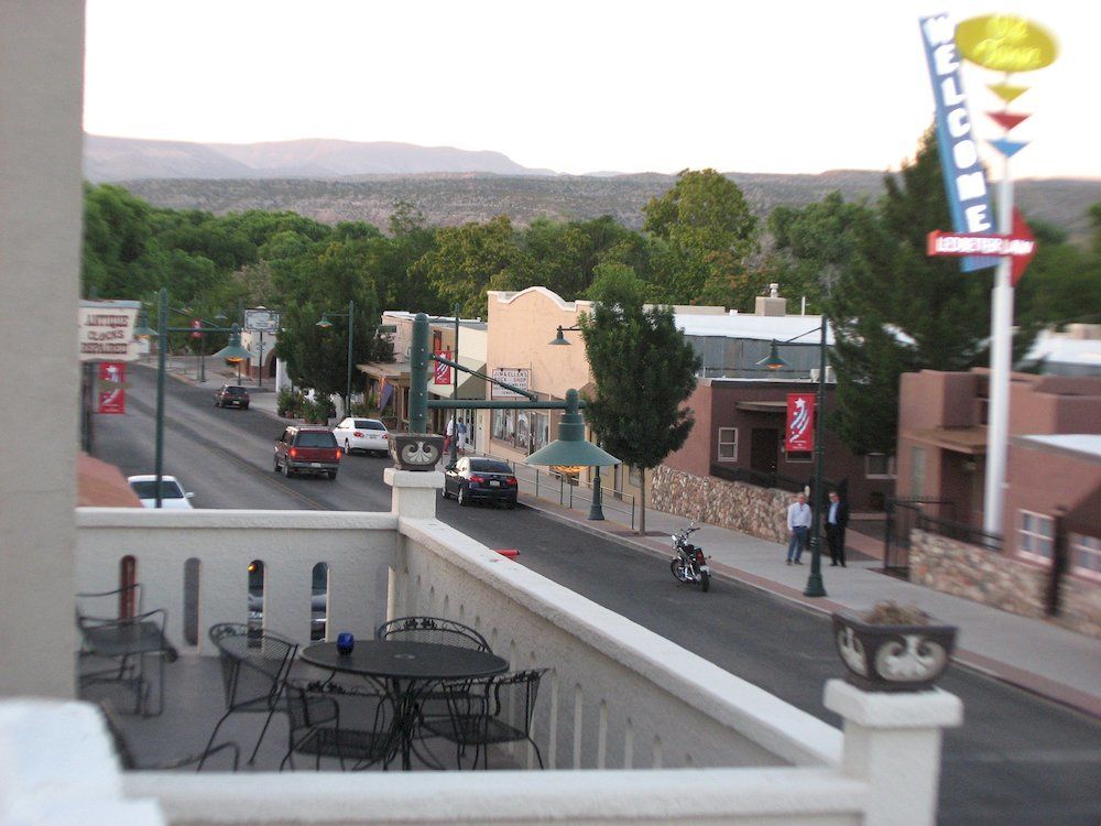 Cottonwood Hotel Exterior foto